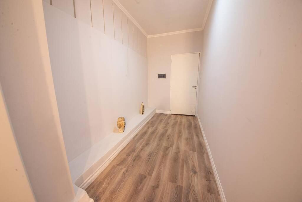 Augusta 8 Apartment Салта Екстериор снимка